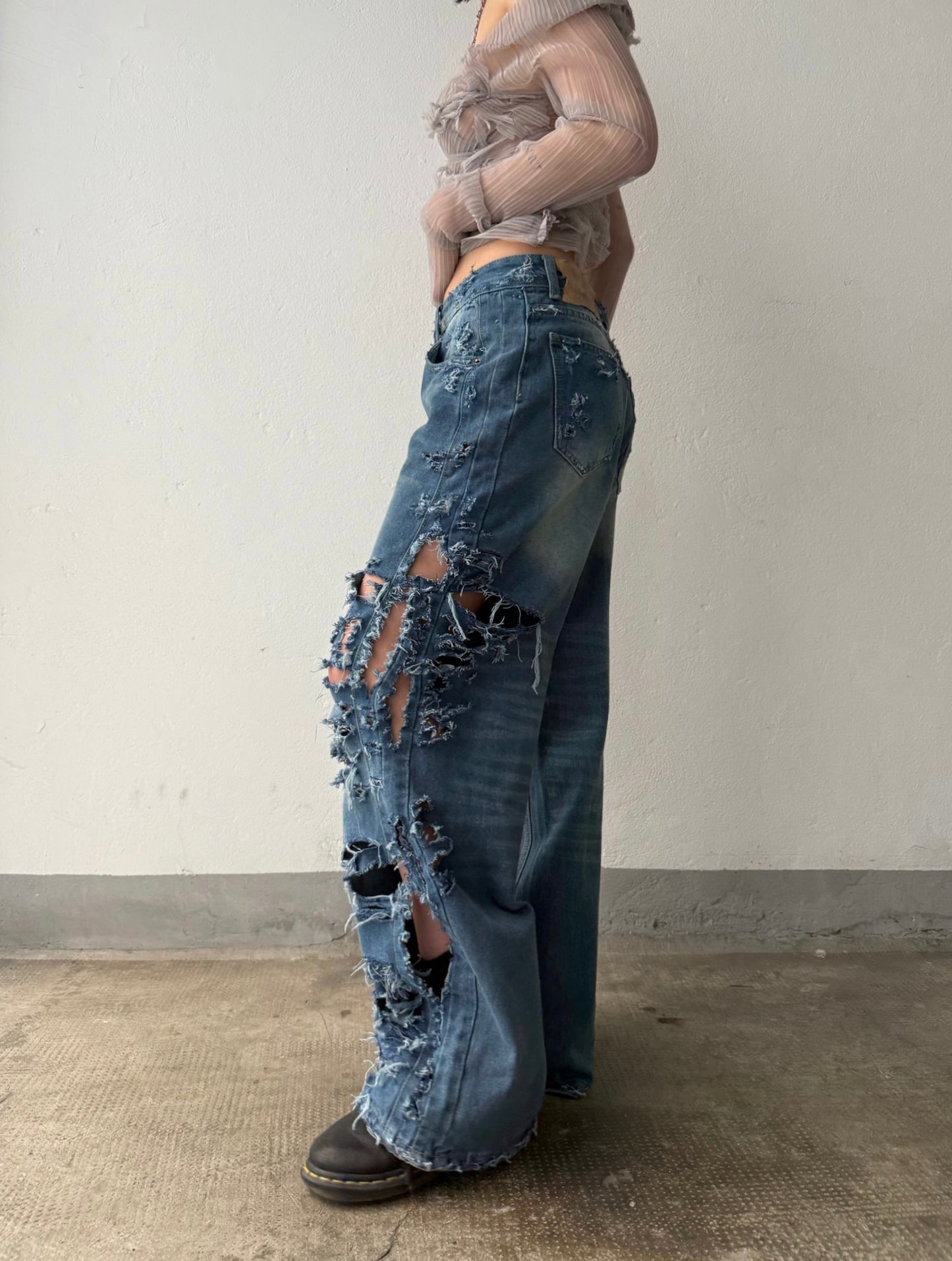 Custom Scratched Denim 5 pockets